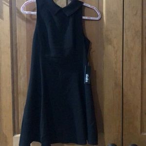 peter pan collar dress